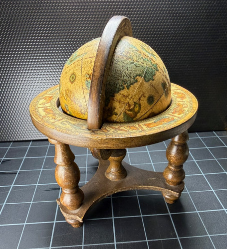 Mappamondo decorativo vintage