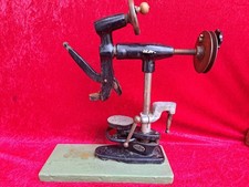 Vecchio Dispositivo, Attrezzo