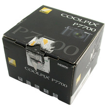 Nikon Coolpix P 7700 P7700 late topmodel 7x zoom ED VR sensore grande