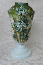 Antico vaso base lampada dipinto a fiori e foglie verdi Victorian opaline vase