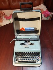 MACCHINA DA SCRIVERE OLIVETTI LETTERA 22 FUNZIONANTE, CON CARTELLA CUSTODIA 