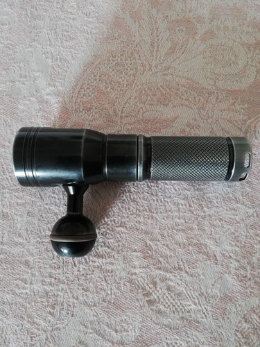 Lampada guida subacquea per