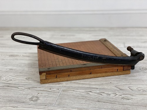 Tagliacarte vintage milton - vintage,