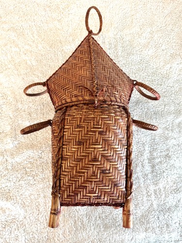 Zaino cesto bambù indigeno