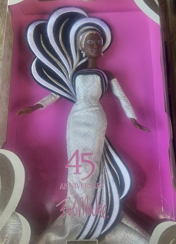 Barbie bambola afroamericana