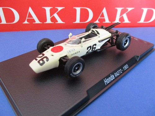 Die cast modellino auto - 1/43,