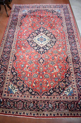 Persian rug red central - persian, fancy