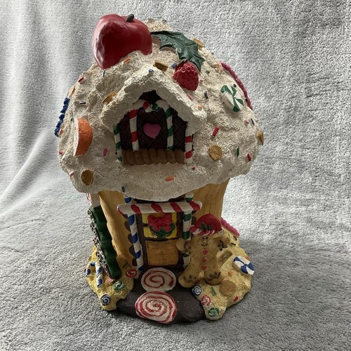 Christmas gingerbread cupcake - gingerbread,