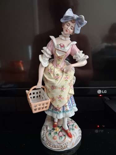 Rare antiqua sitzendorf - rare,