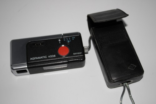 Rara fotocamera tascabile con