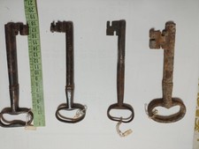 ) LOTTO 4 CHIAVI Antiche IN FERRO BATTUTO