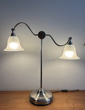 Lampada da tavolo regolabile