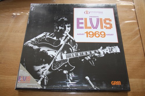 Elvis presley vinyl box - lp,