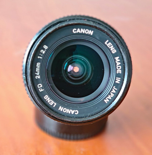 Canon 24mm attacco - fd, f/2.8