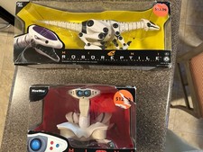 2 - WowWee Mini Robot -