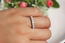 Fede Nuziale Moissanite Taglio
