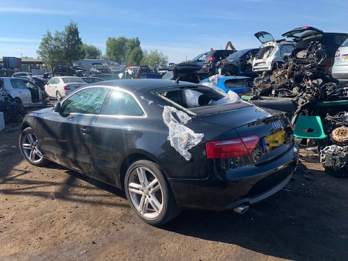 Audi 2010 coupe - coupe, 3.0