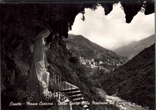 Massa casette grotta madonna - casette,