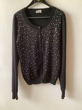 Cardigan nero con scollo