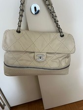 Borsa Chanel Coco Cocoon Soft Flap in pelle beige con doppia zip
