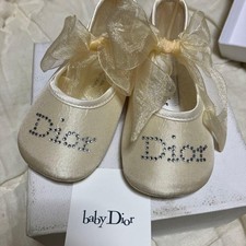 Baby Dior prime scarpe crema
