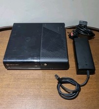 Xbox 360 E 500GB Console Nera