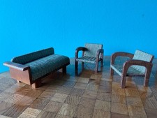 Vecchia poltrona divano casa