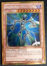 BURATTINO ARNESE BAMBOLA MAGNETE Rara Segreta Oro in Italiano PGLD-IT002 YUGIOH