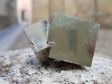 P Pirite cubica, aggregato