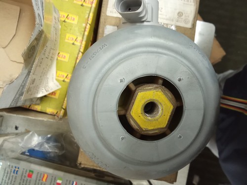 4e0199381fk supporto motore - supporto,