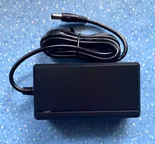 Adaptateur secteur pour - adaptateur,