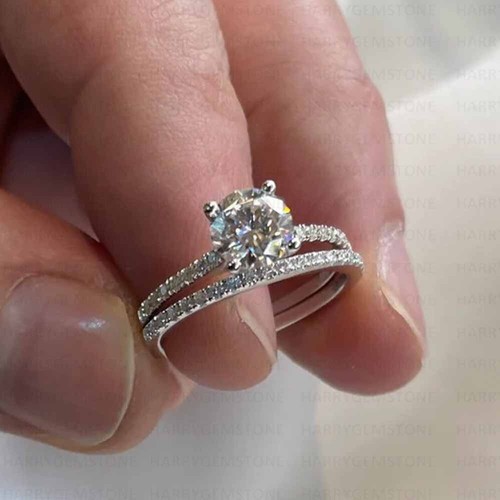 Anello abbinato solitario