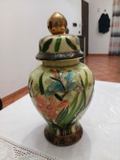 Vaso Cinese "Ginger Jar" In Ceramica Dipinto A Mano Con Dettagli In Oro. 