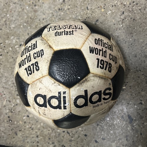 1978 official world cup - cup, ball