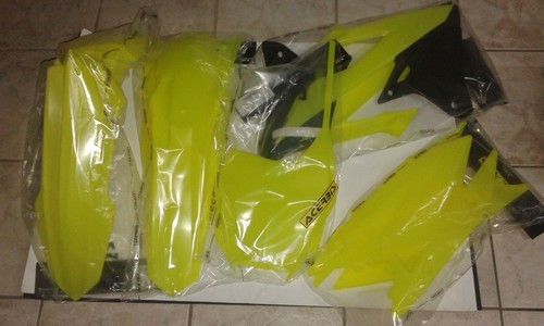 Kit plastiche suzuki - plastiche,
