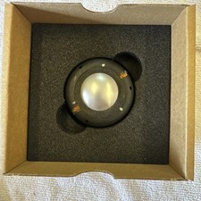 tweeter zz11266 bianco e nero