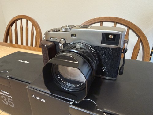 Fujifilm pro3 mirrorless - fujifilm,
