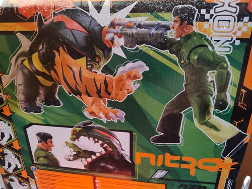 Action man atom - man, "atom"