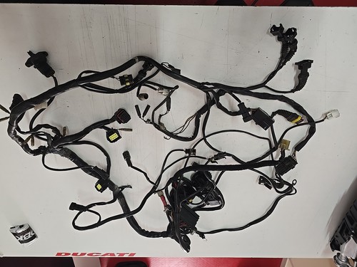 Cablaggio impianto elettrico