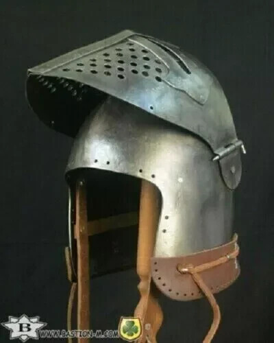 Elmetto cavaliere bacino