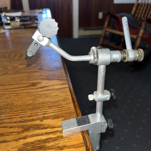 Renzetti fly tying vise - tying,
