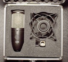 AKG P420 microfono a condensatore voce strumenti
