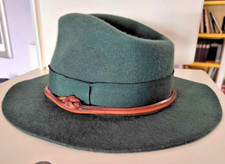 Cappello uomo invernale in feltro di lana colore verde stile classico taglia 56