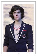 HARRY STYLES SIGNED PHOTO