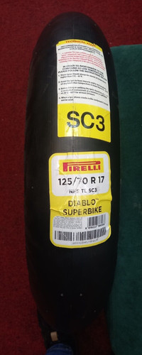 Pneumatico anteriore pirelli - pneumatico,