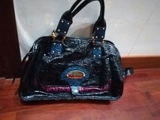 Borsa lucida vernice martellata Romeo Gigli con tracolla e maniglie