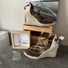 Sandali con zeppa alla