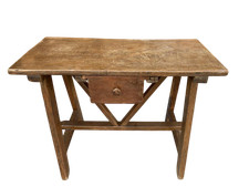 Antico piccolo tavolo a capretta del 600