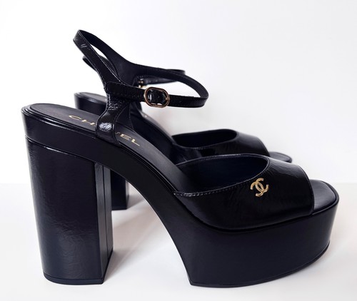 Nuovi sandali chanel neri - nuovi,