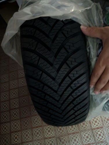 Coppia gomme nuove 4 - nuove,